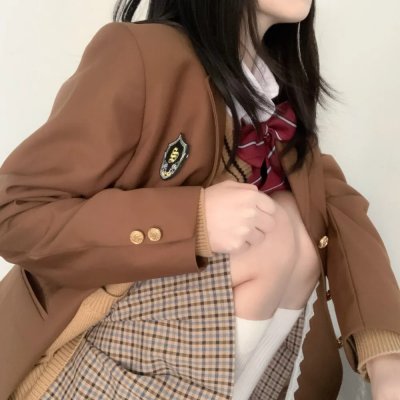 蝶舞莺歌
